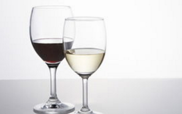 高血壓患者在夏季應(yīng)注意的飲食禁忌！玄鹿中頻治療儀?